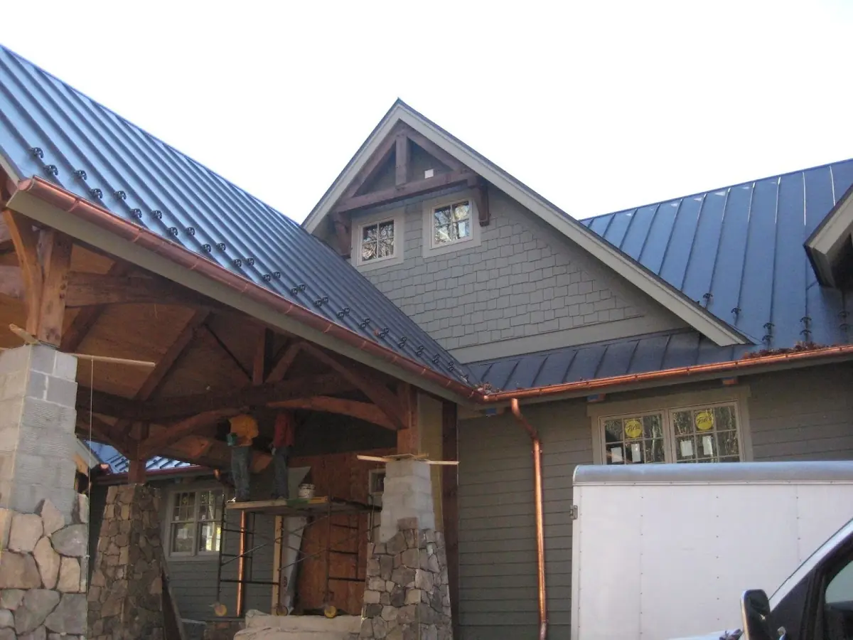 Craftsman Roofing team delivering quality roofing work in St. Louis